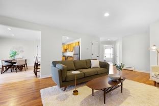 8 Carriage Lane Pl #21A - Photo 1 of 1