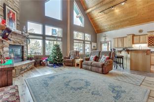 430 Parkview Dr - Photo 1 of 1