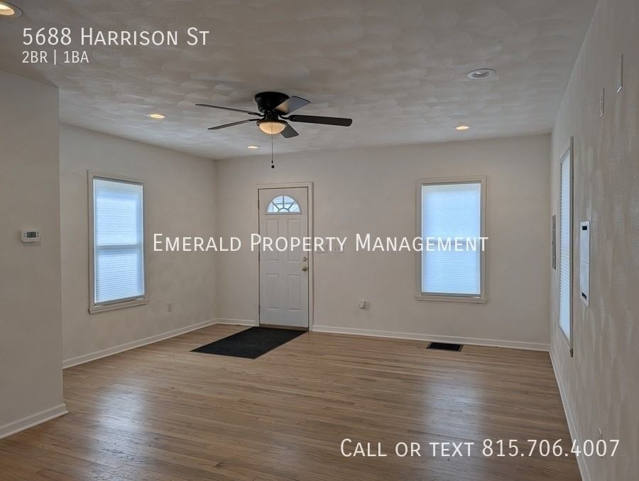 5688 Harrison St - Photo 6 of 20