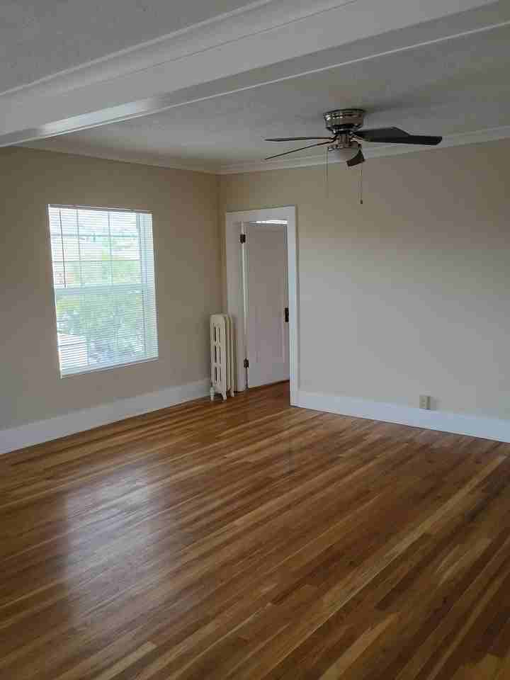 1820 Montana Ave #2 - Photo 2 of 6