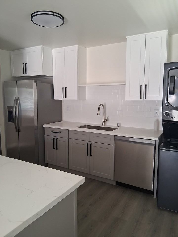 905 Mariposa St #A - Photo 5 of 13