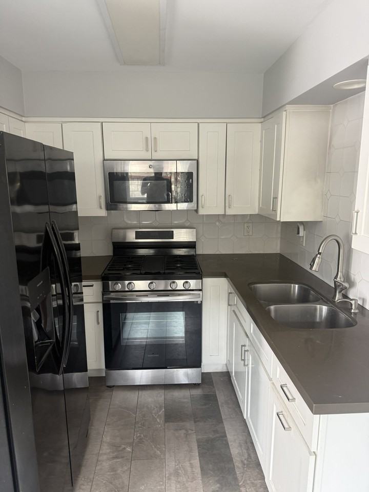17912 S Harvard Blvd #1