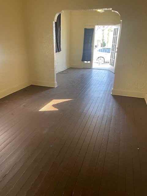 2917 Hollygrove St - Photo 3 of 6