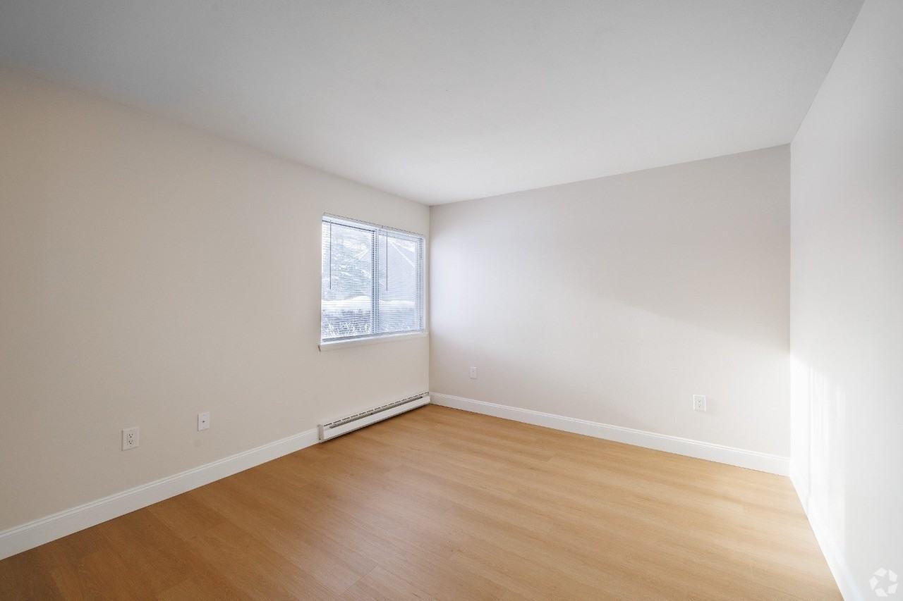 2 Meadowbrook Cir #105 - Photo 6 of 15