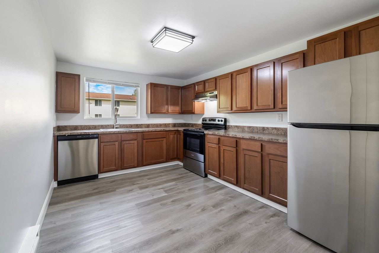 436 S Main St #300E - Photo 2 of 20