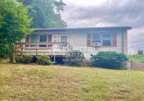 featured image of 3615 Irwin St