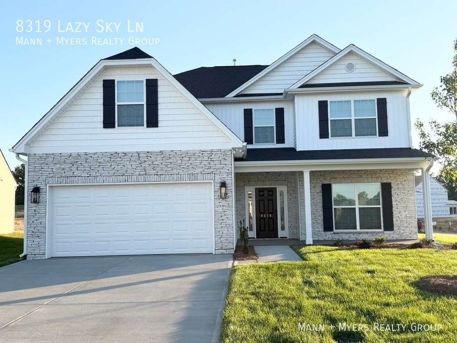 8319 Lazy Sky Ln - Photo 2 of 29