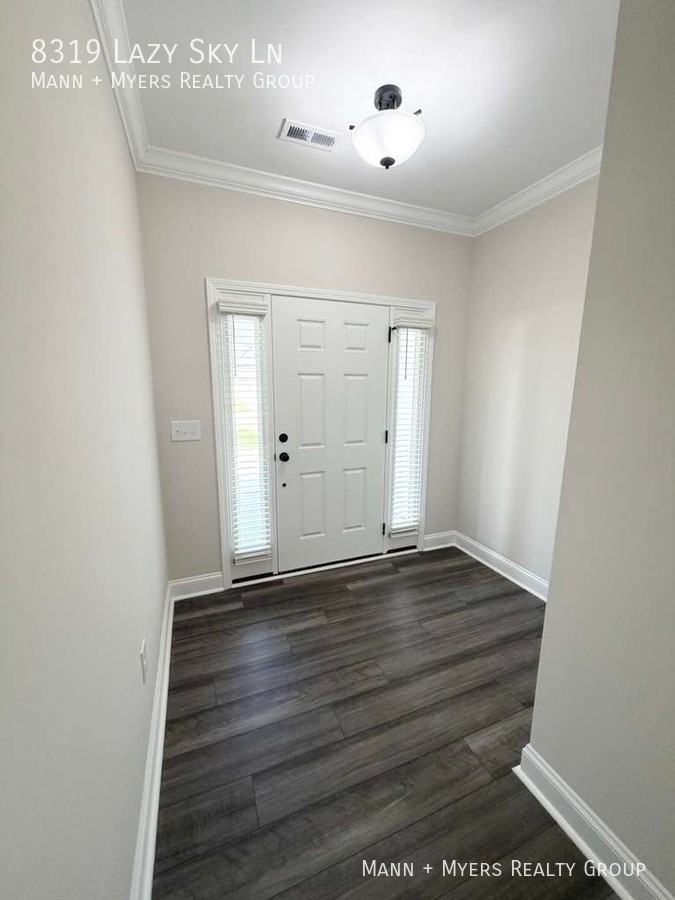 8319 Lazy Sky Ln - Photo 7 of 29