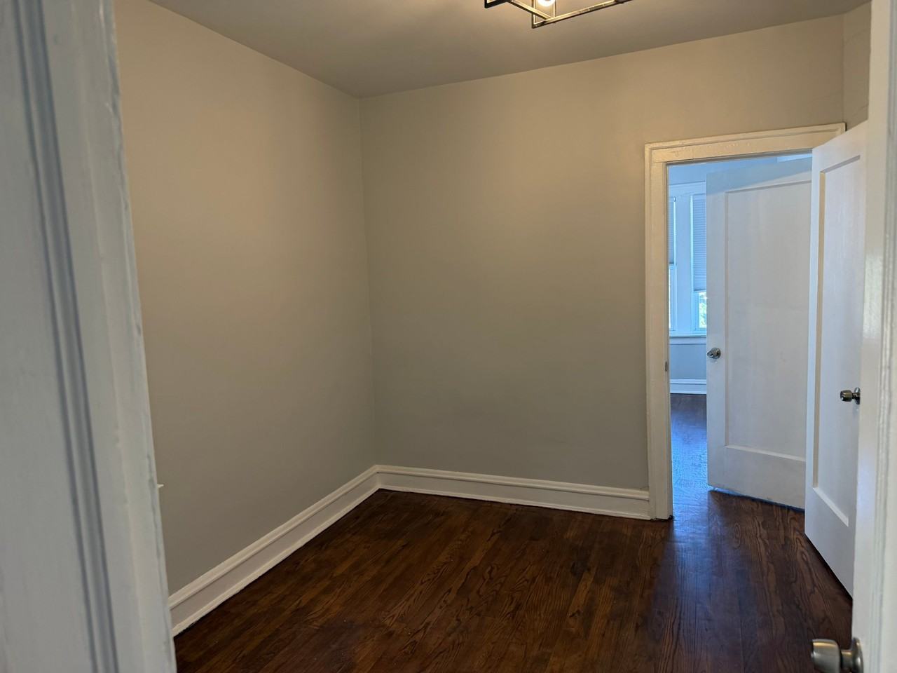 8017 S Eberhart Ave #3 - Photo 2 of 15