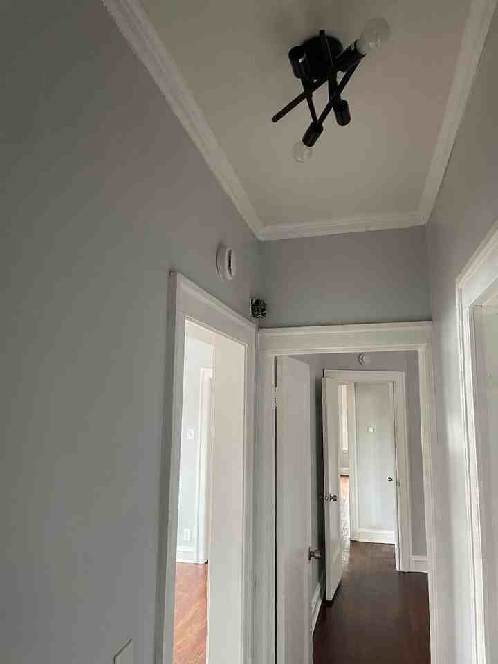 8017 S Eberhart Ave #3 - Photo 5 of 15