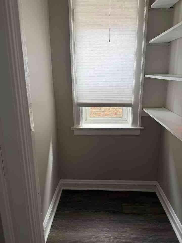 8017 S Eberhart Ave #3 - Photo 6 of 15