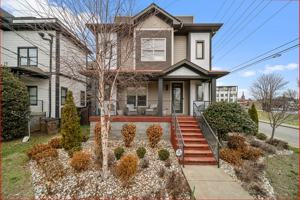 featured image of 900 Phillips St