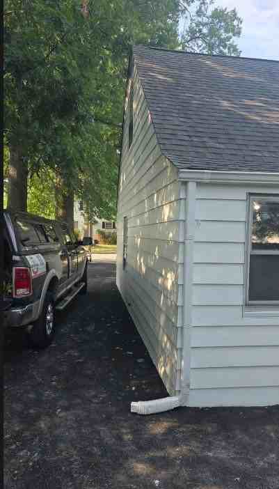 23901 Colbourne Rd - Photo 3 of 3