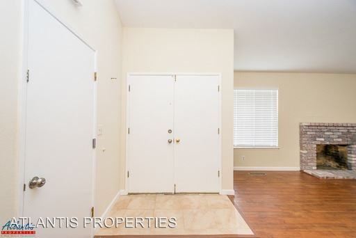 3683 Tumble Way - Photo 3 of 25