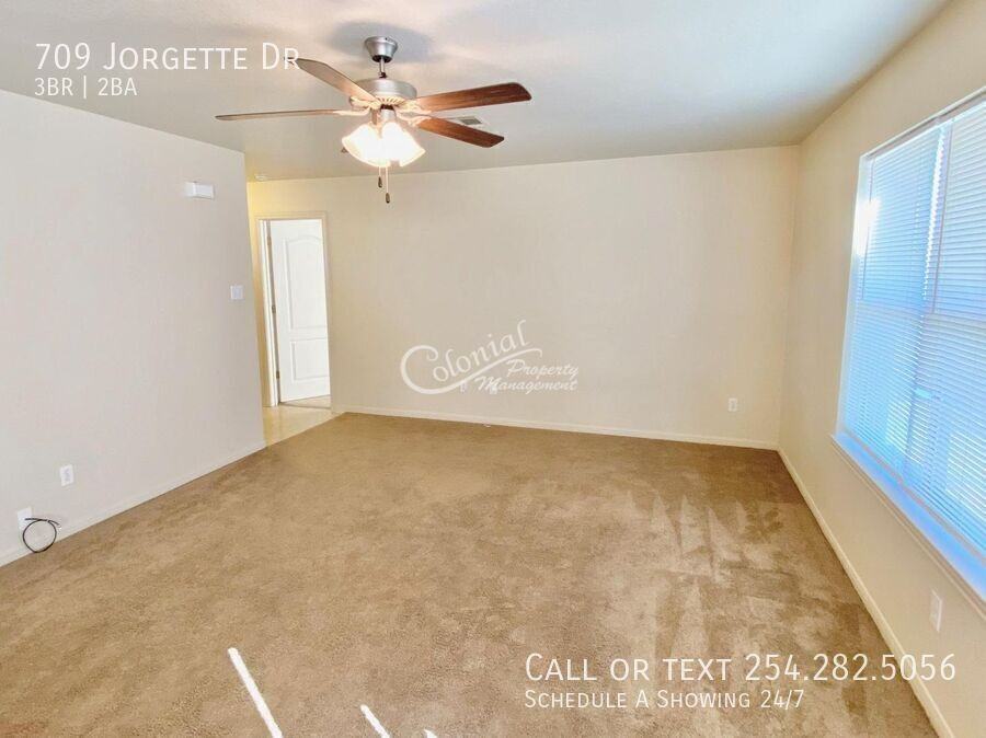 709 Jorgette Dr - Photo 4 of 14