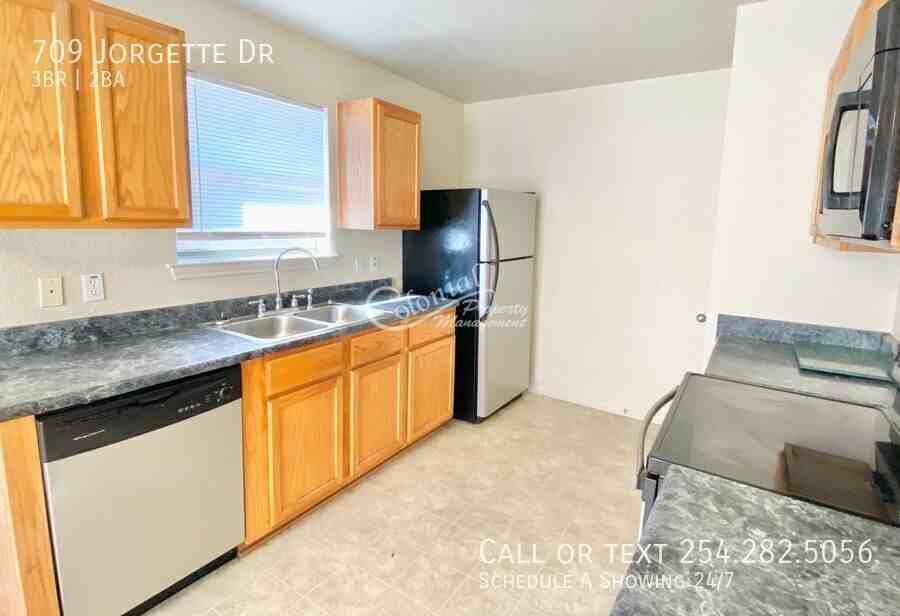 709 Jorgette Dr - Photo 5 of 14