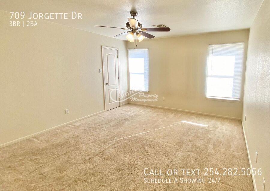 709 Jorgette Dr - Photo 7 of 13