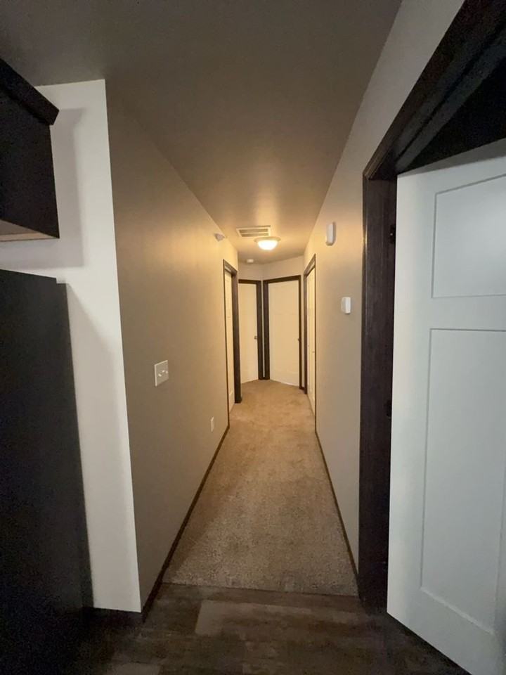 7051 Freedom Ln - Photo 5 of 43