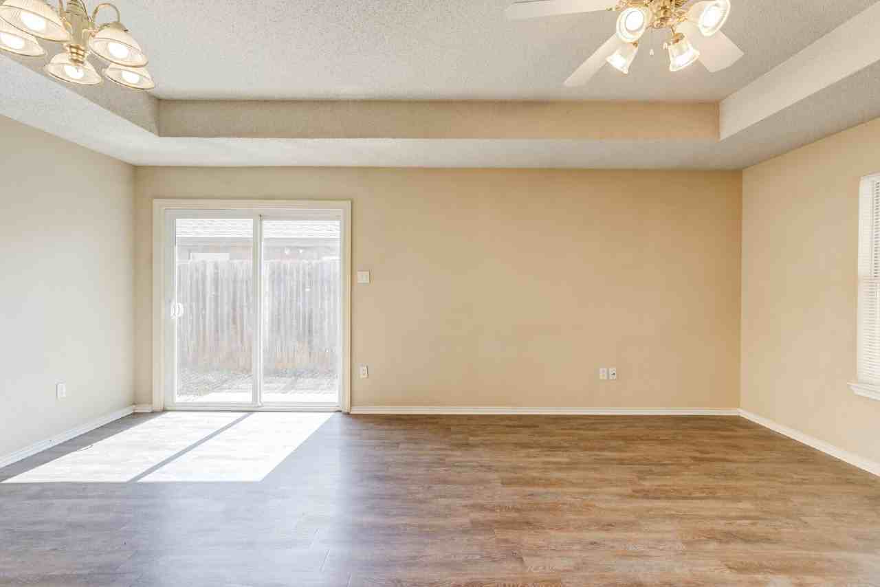 3414 97th St - Photo 5 of 35