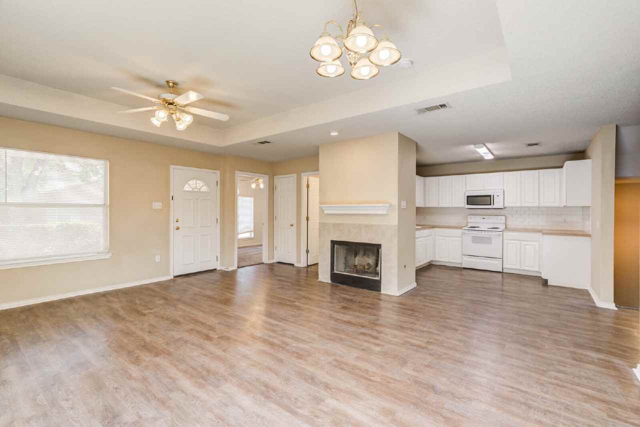 3414 97th St - Photo 7 of 35