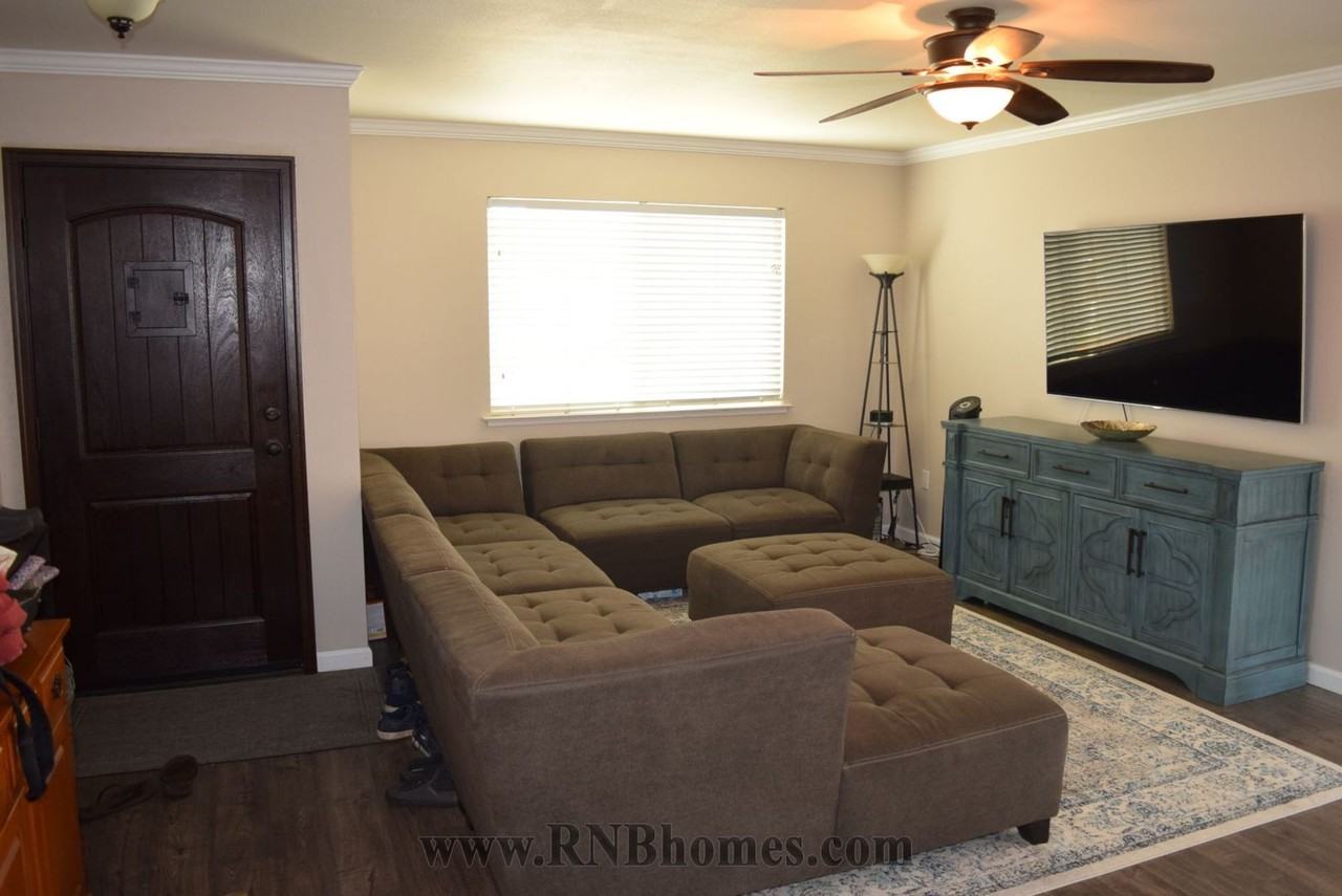 5578 Coronado Way - Photo 5 of 18