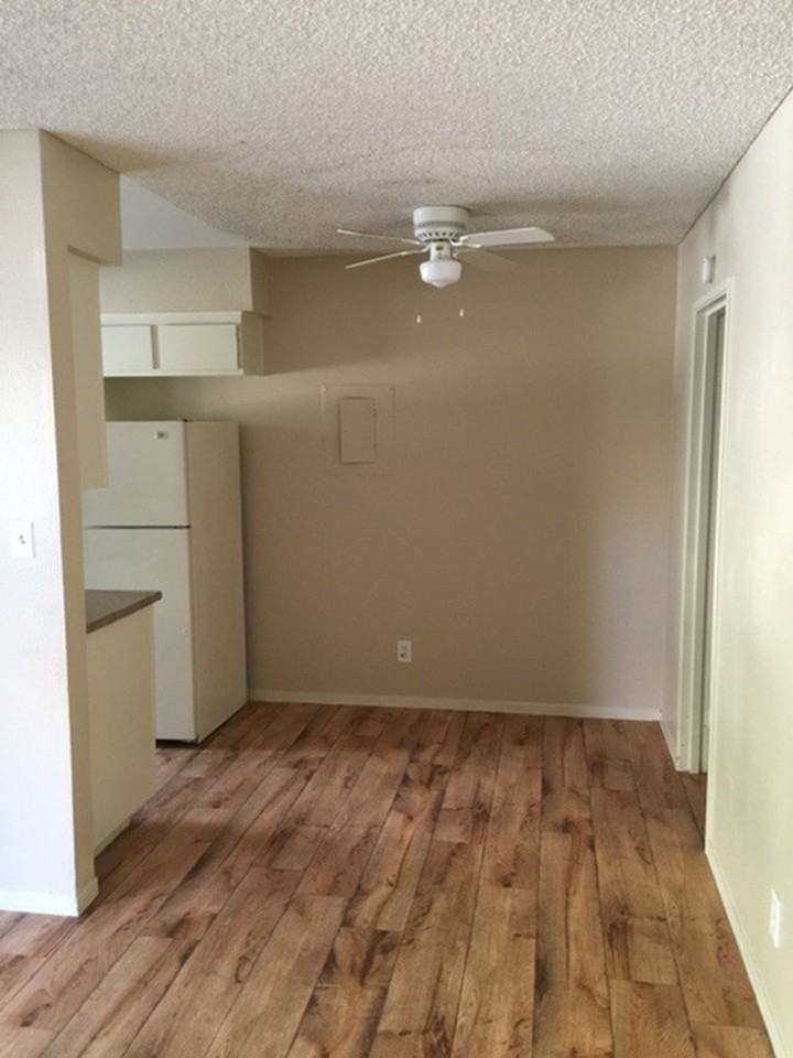 The Commons at Seven Palms - Photo 2 of 10