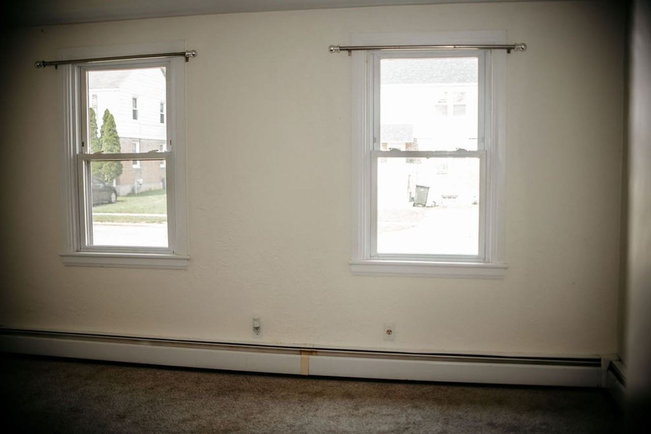 1078 Kelly Dr - Photo 4 of 22