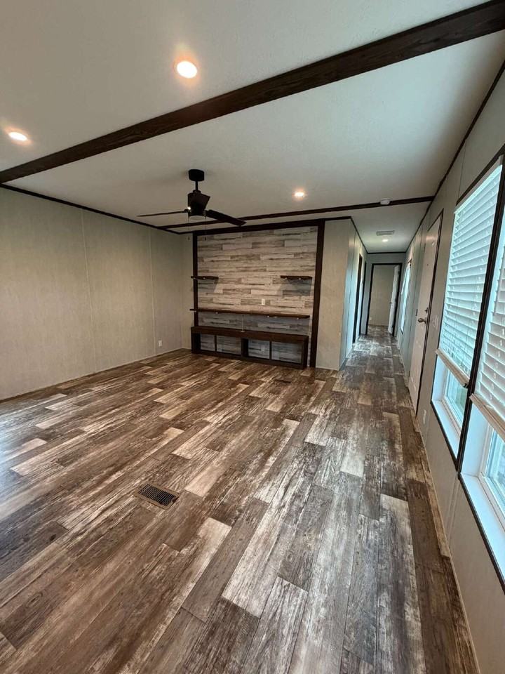 1635 Johnny Murphy Rd #B9 - Photo 3 of 20