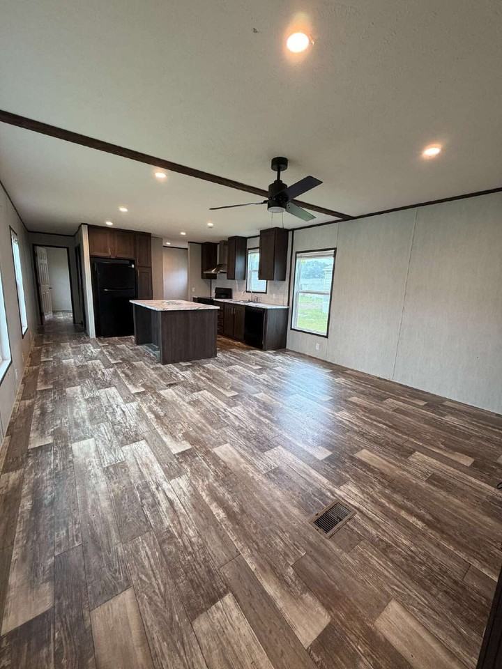 1635 Johnny Murphy Rd #B9 - Photo 4 of 20