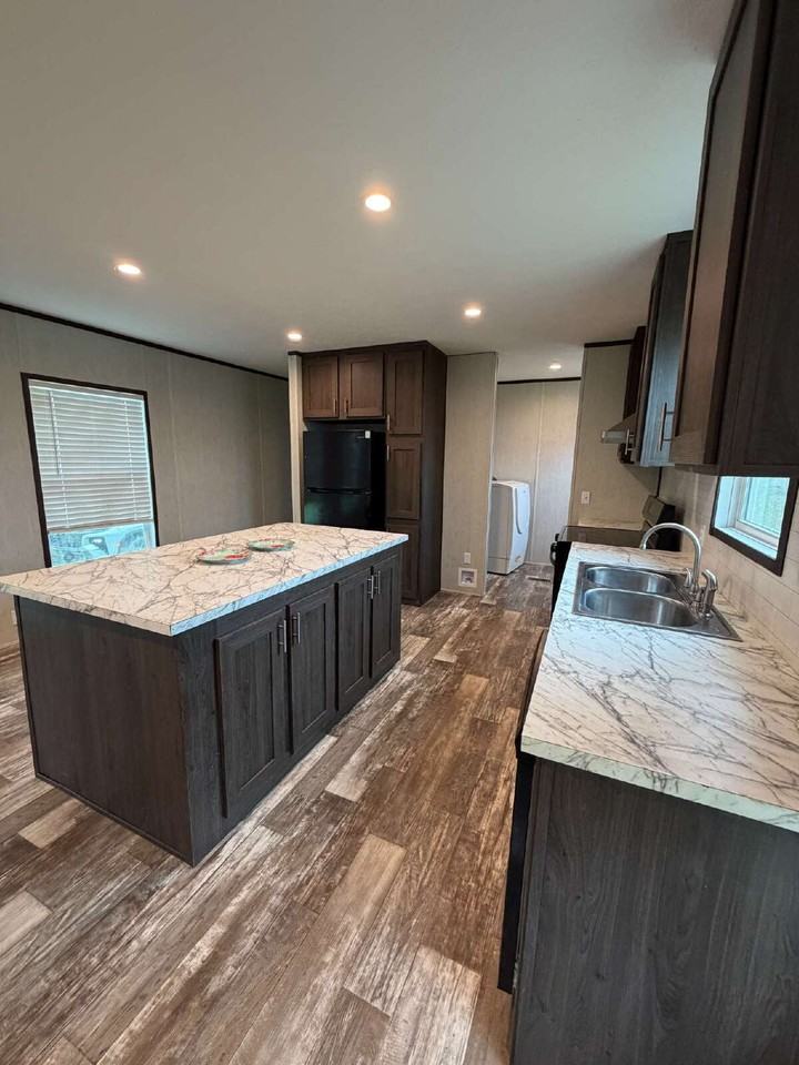 1635 Johnny Murphy Rd #B9 - Photo 7 of 20