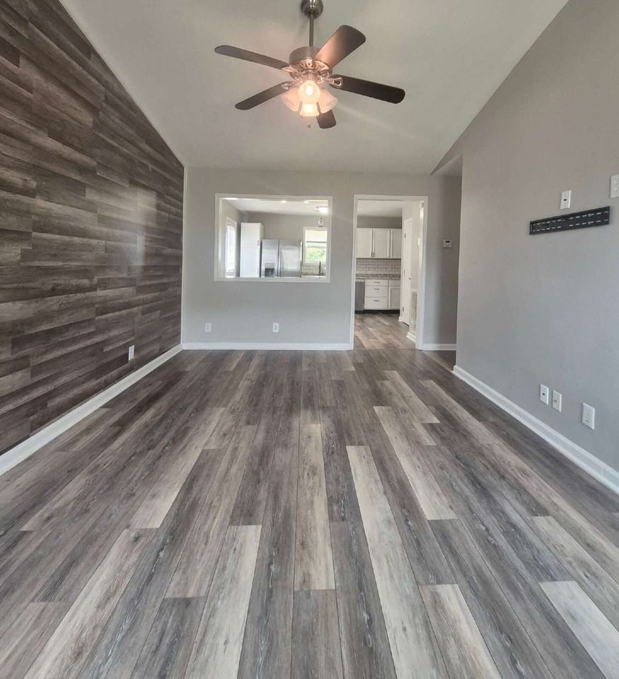 1017 Shadow Ridge Ave - Photo 4 of 25
