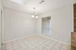 featured image of 1725 Northcrest Dr