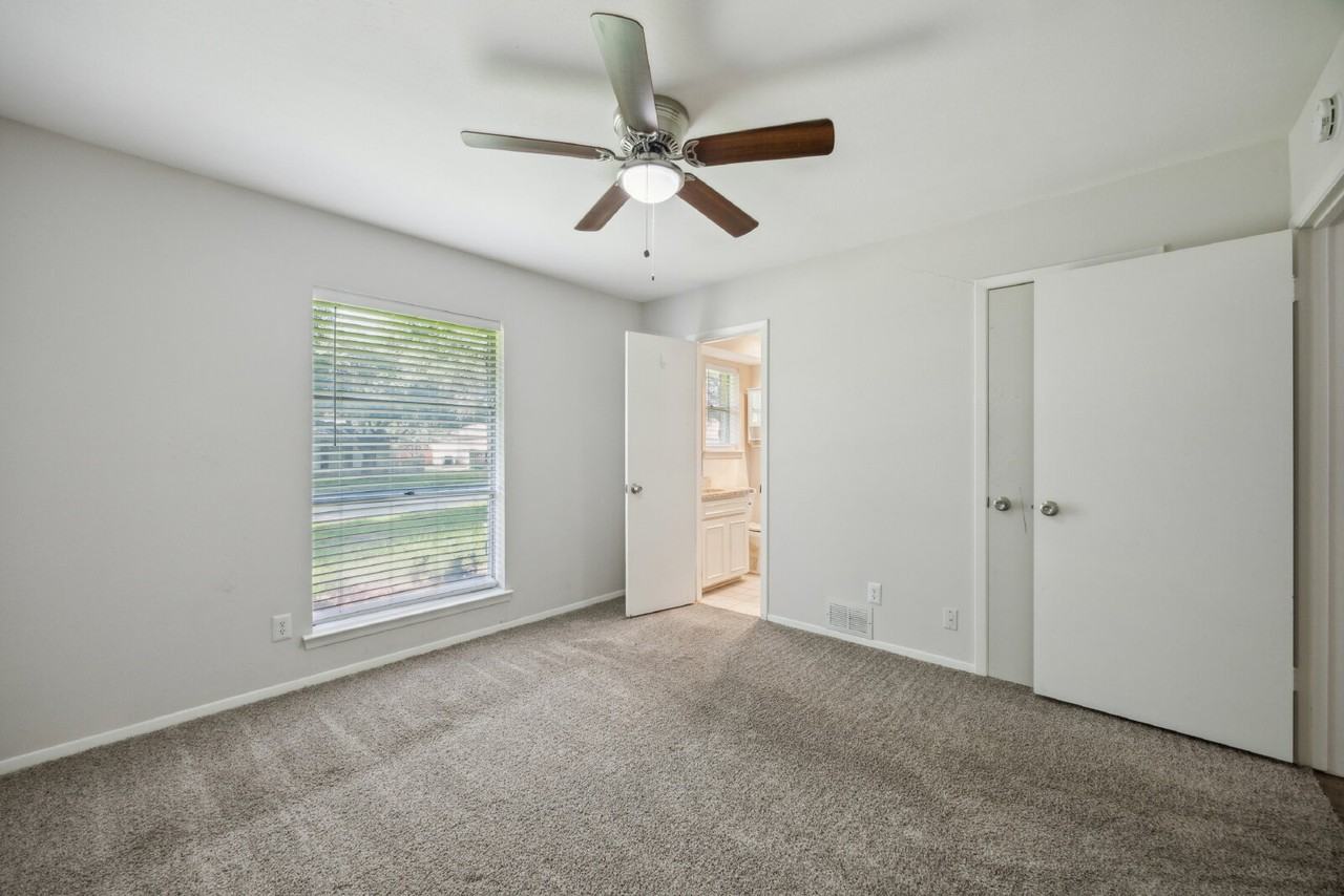 1725 Northcrest Dr - Photo 7 of 27