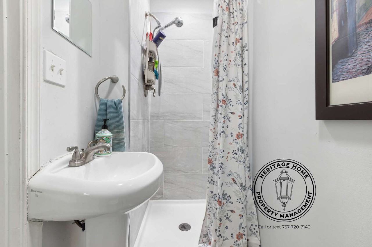 1225 Hampton Ave - Photo 7 of 26