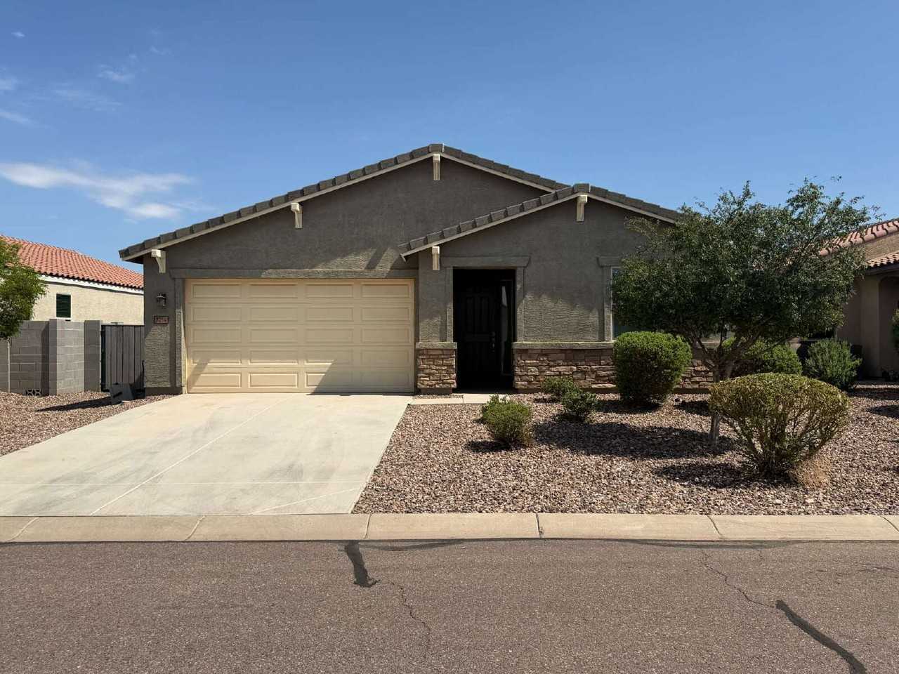 7214 E Gamebird Way - Photo 2 of 38