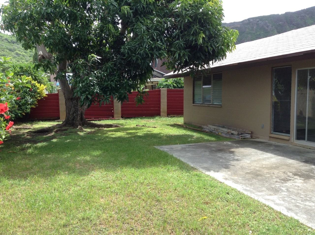 877 Maniniholo St - Photo 5 of 29