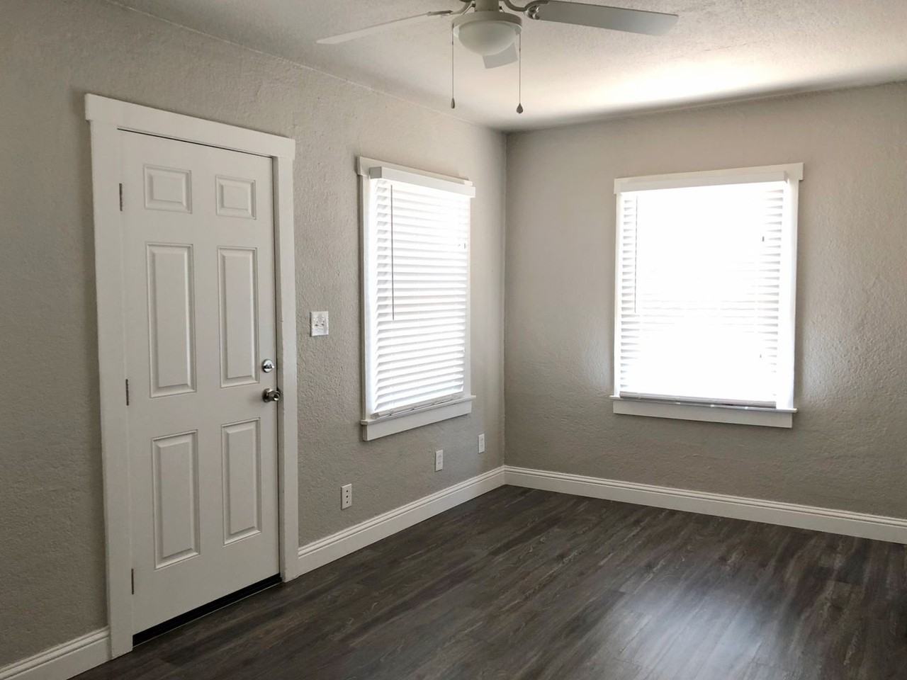 1027 West St - Photo 2 of 9
