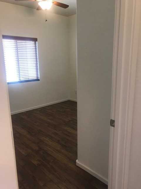 1635 Entrada Dr - Photo 3 of 11