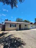 featured image of 241 Clarence St