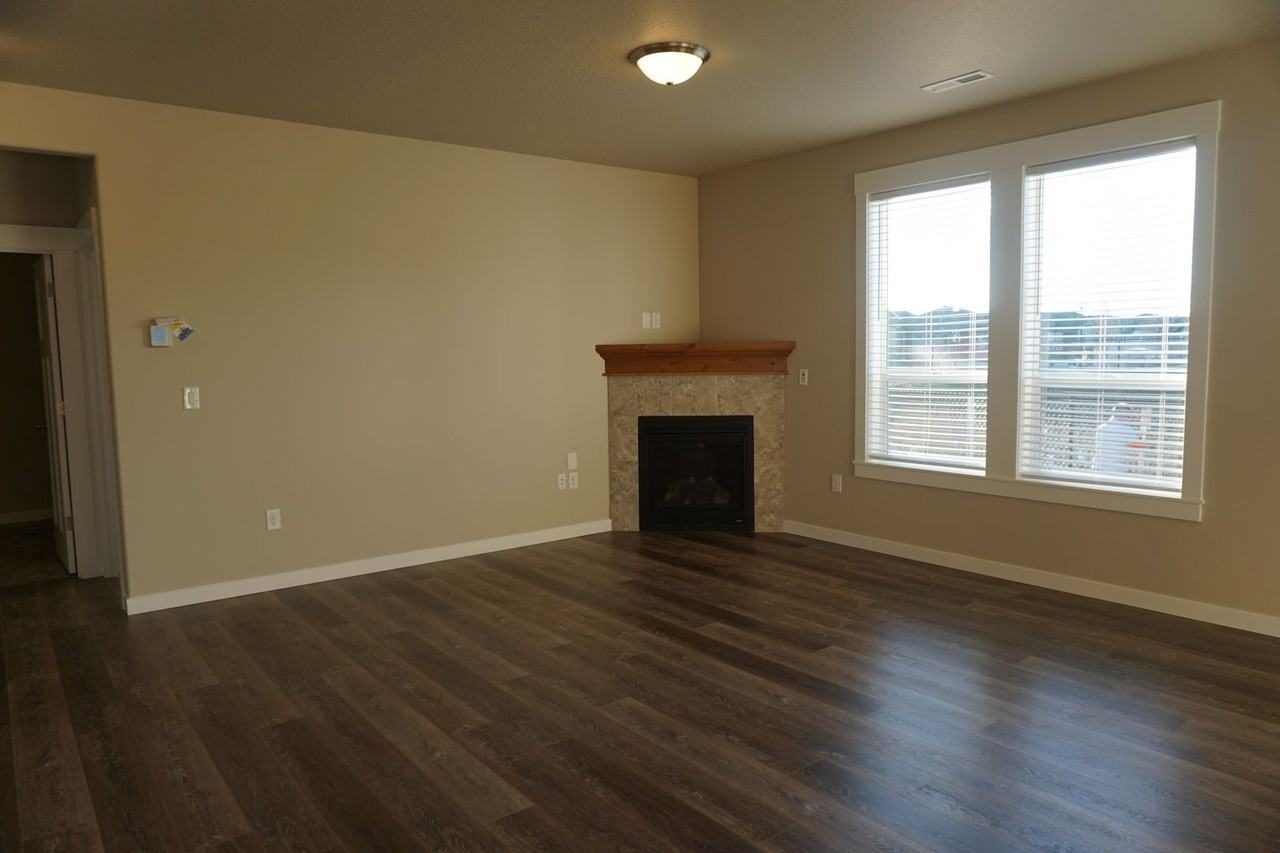 1710 Nw 19th Ave - Photo 6 of 25