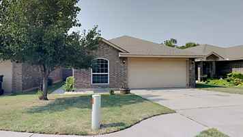 featured image of 1213 Norway Ave
