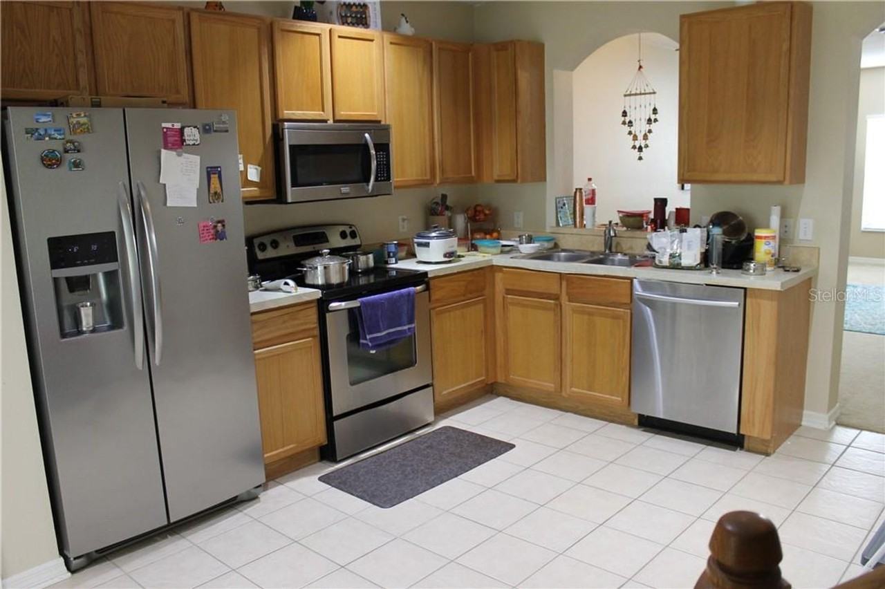 5815 Fishhawk Ridge Dr - Photo 5 of 10