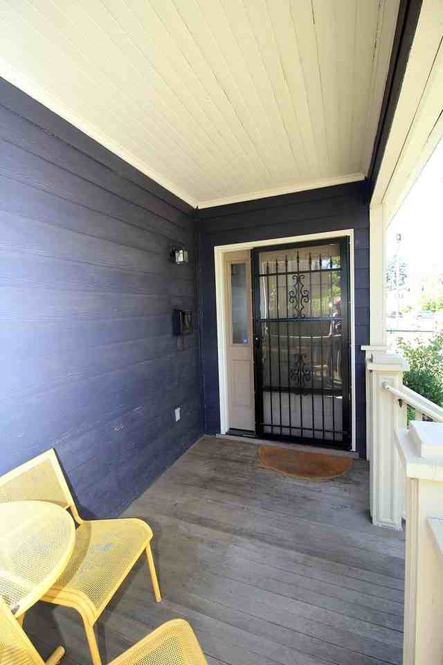 5401 Ne 15th Ave - Photo 3 of 30