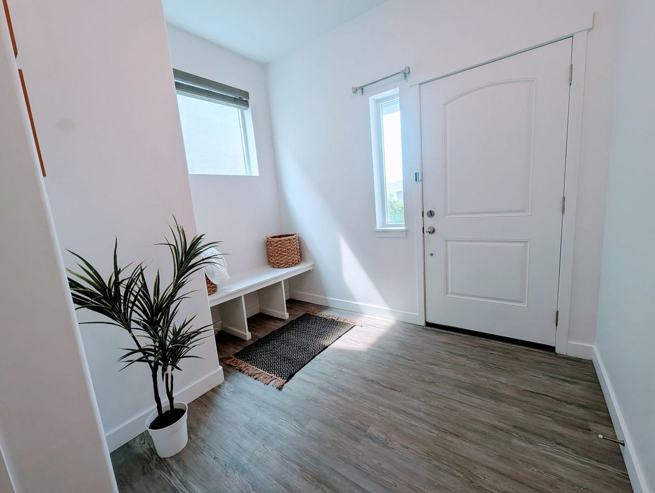 1049 W Albion Meadow Way - Photo 4 of 44