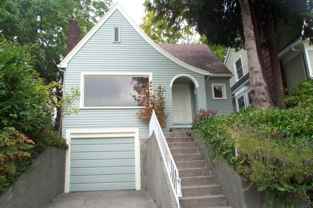 316 Ne Longwood Pl - Photo 1 of 1