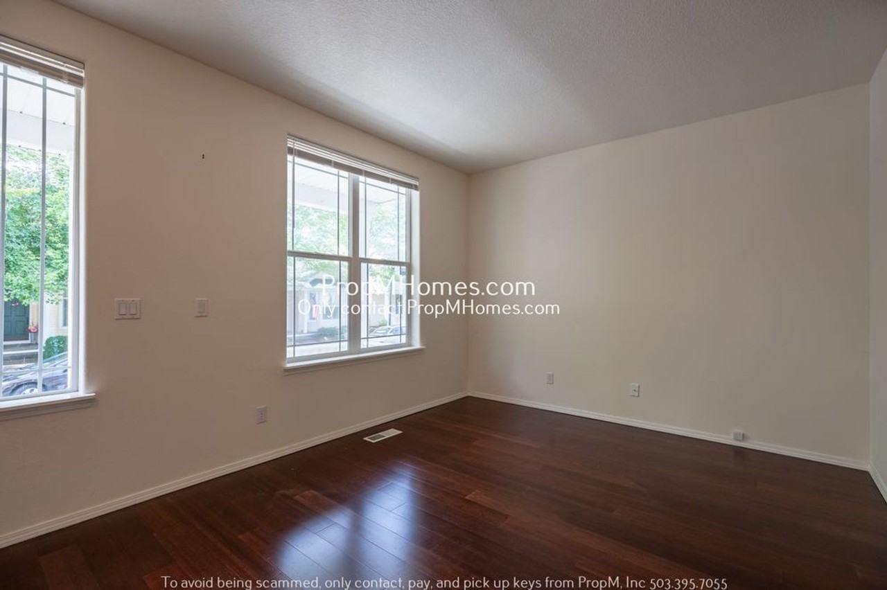 7561 Sw Thornton Dr - Photo 4 of 28