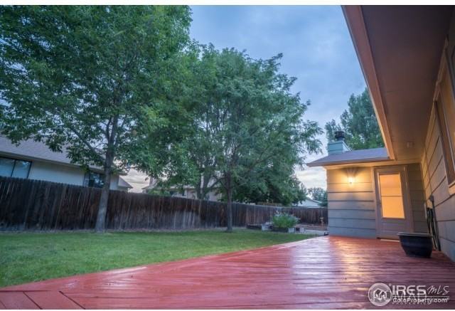 1689 Geneva Cir - Photo 2 of 17