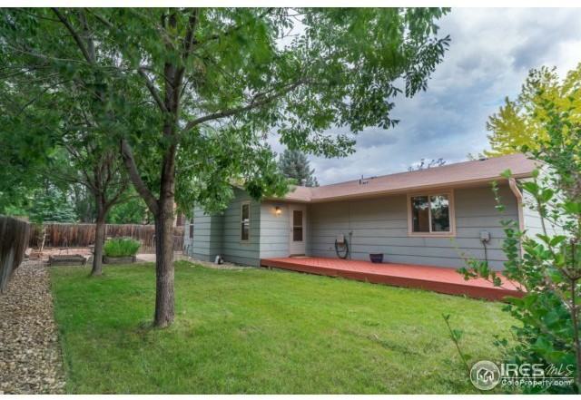 1689 Geneva Cir - Photo 3 of 17