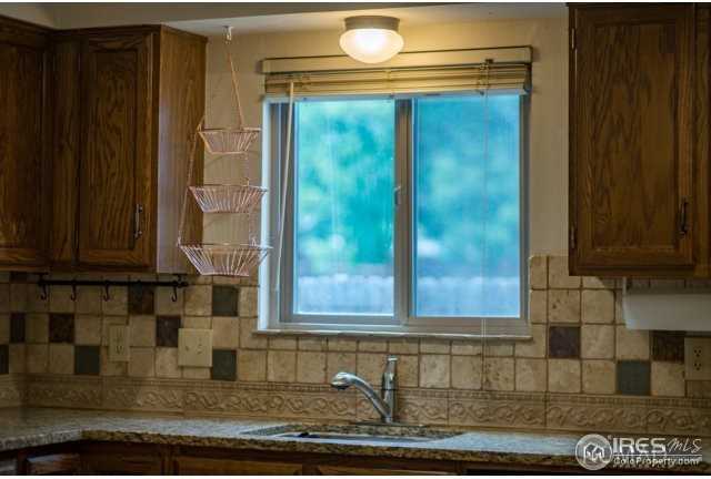 1689 Geneva Cir - Photo 7 of 17
