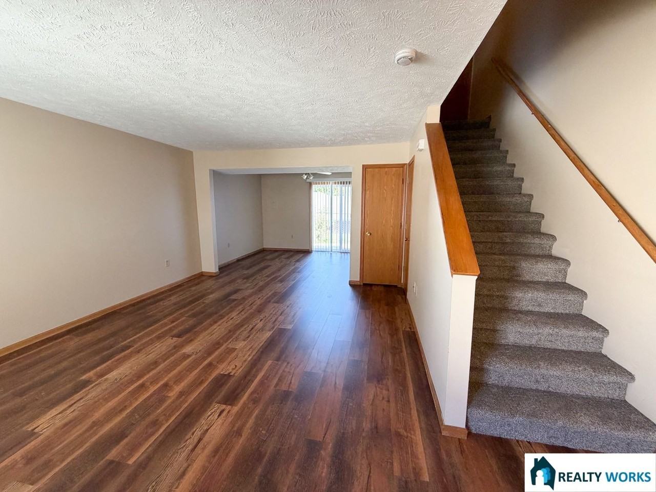 2230 W Todd Ln - Photo 2 of 12